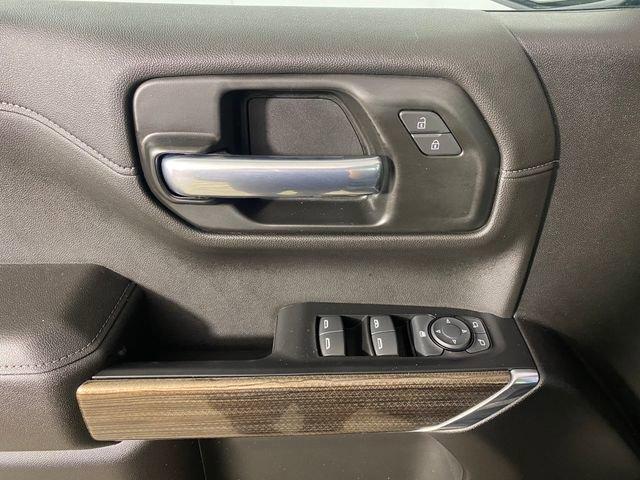 2020 Chevrolet Silverado 1500 Vehicle Photo in BROCKTON, MA 02301-7113
