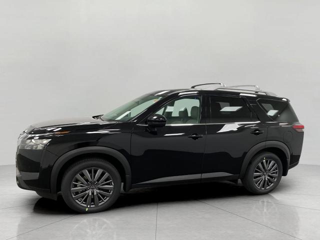 2025 Nissan Pathfinder Vehicle Photo in Appleton, WI 54913