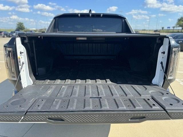 2023 GMC HUMMER EV Pickup Vehicle Photo in Grapevine, TX 76051
