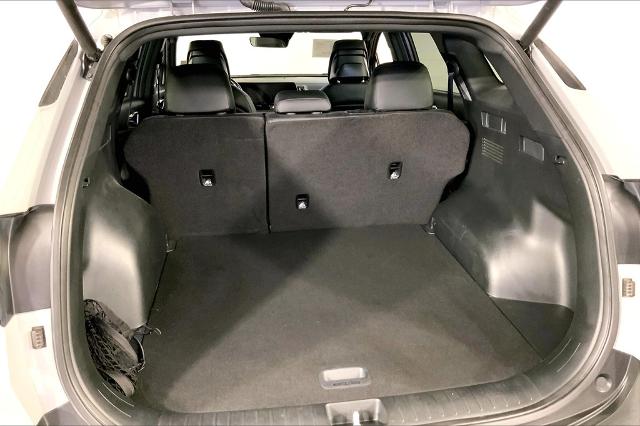 2023 Kia Sportage Vehicle Photo in Lees Summit, MO 64086