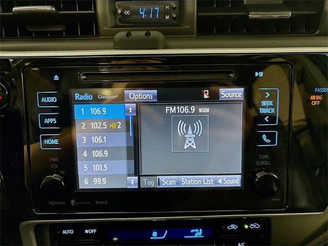 2019 Toyota Corolla Vehicle Photo in Puyallup, WA 98371