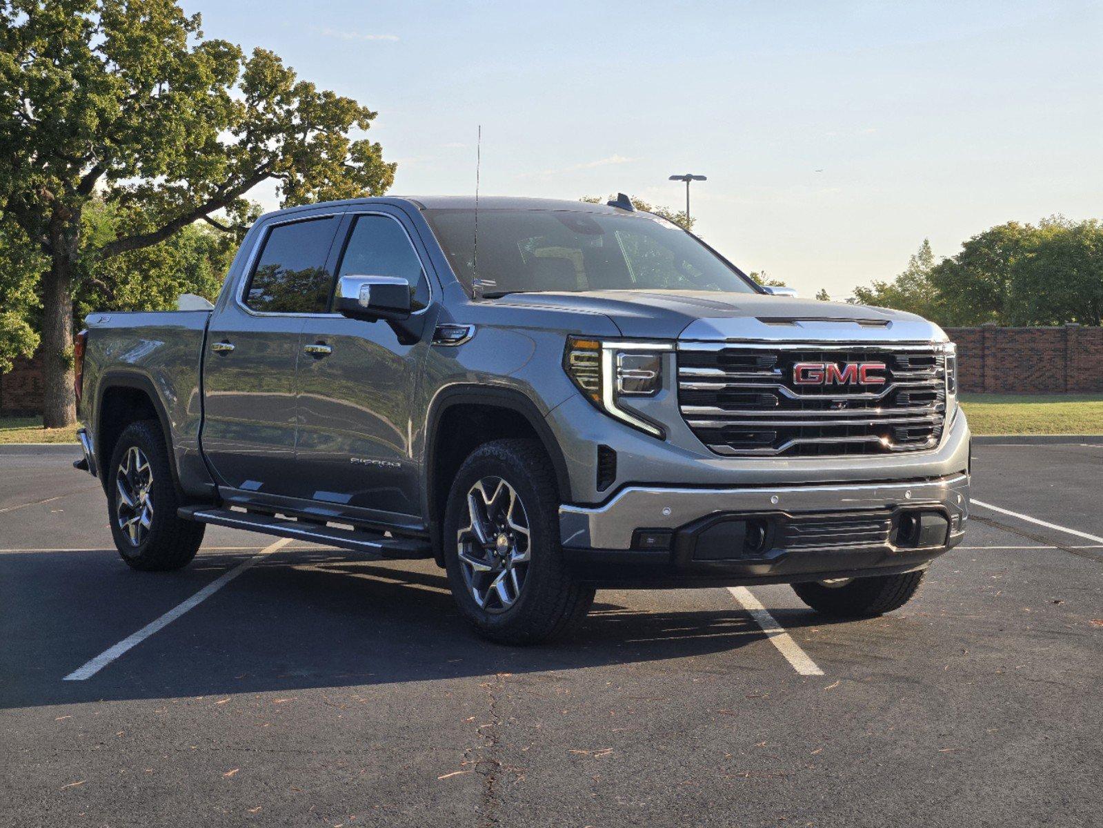 2025 GMC Sierra 1500 Vehicle Photo in DALLAS, TX 75209-3016