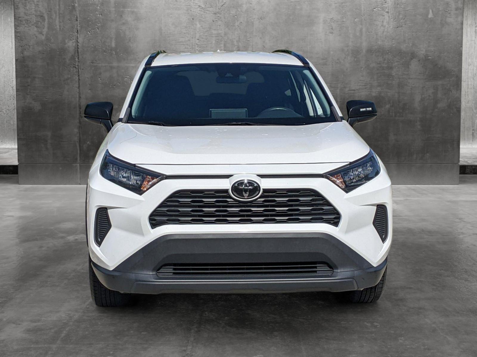 2020 Toyota RAV4 Vehicle Photo in Pembroke Pines , FL 33084