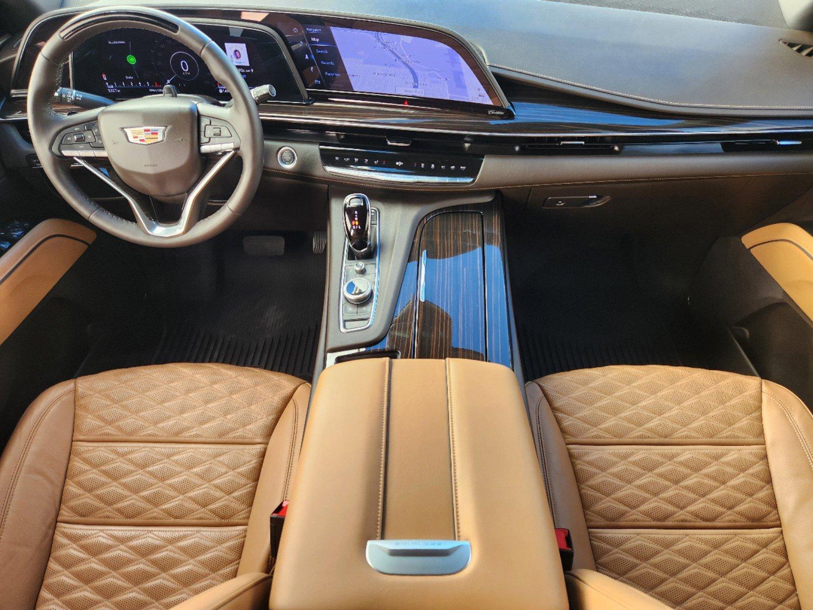 2024 Cadillac Escalade Vehicle Photo in GRAPEVINE, TX 76051-8302