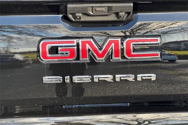 2025 GMC Sierra 1500 Vehicle Photo in ELK GROVE, CA 95757-8703