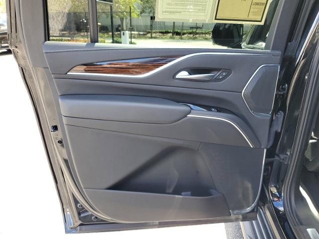 2023 Cadillac Escalade ESV Vehicle Photo in POMPANO BEACH, FL 33064-7091