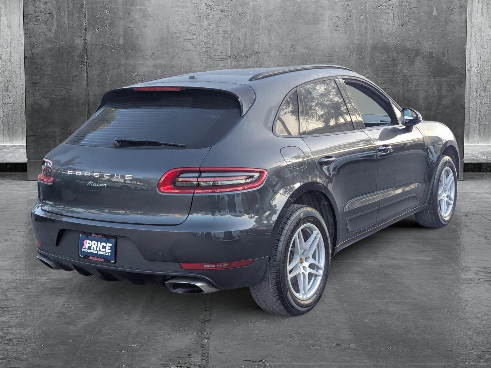 2018 Porsche Macan Vehicle Photo in Miami, FL 33169