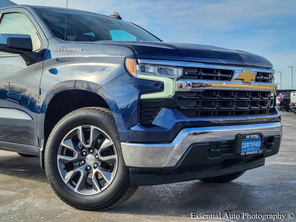 2022 Chevrolet Silverado 1500 Vehicle Photo in AURORA, IL 60503-9326