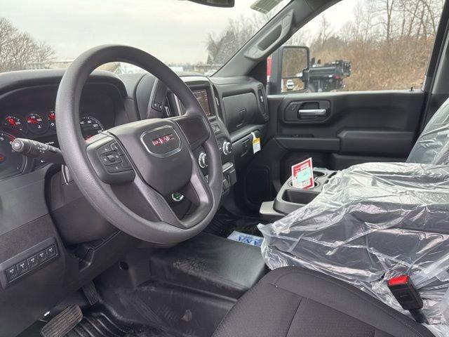 2025 GMC Sierra 2500 HD Vehicle Photo in MEDINA, OH 44256-9631