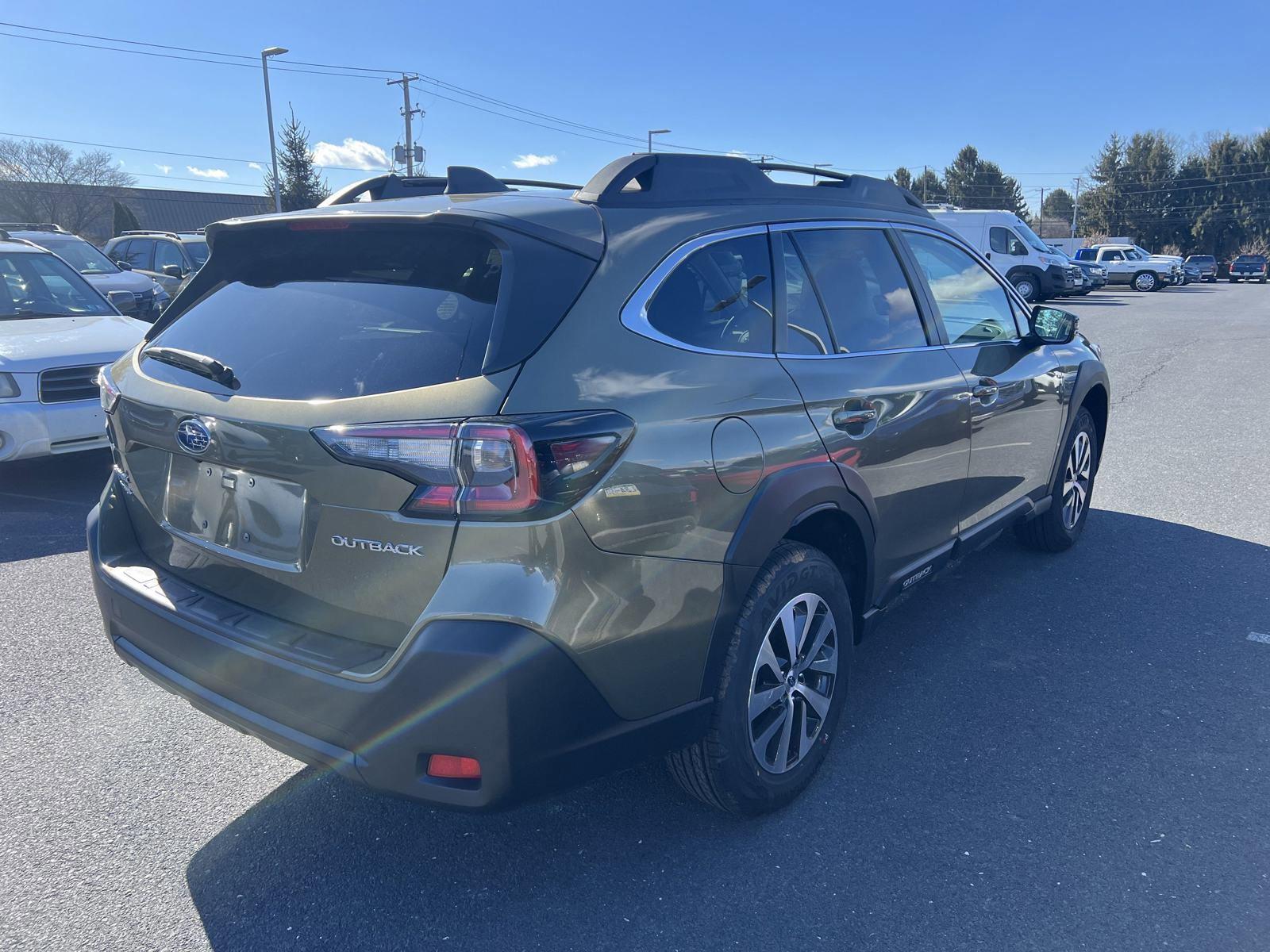 2025 Subaru Outback Vehicle Photo in Mechanicsburg, PA 17050