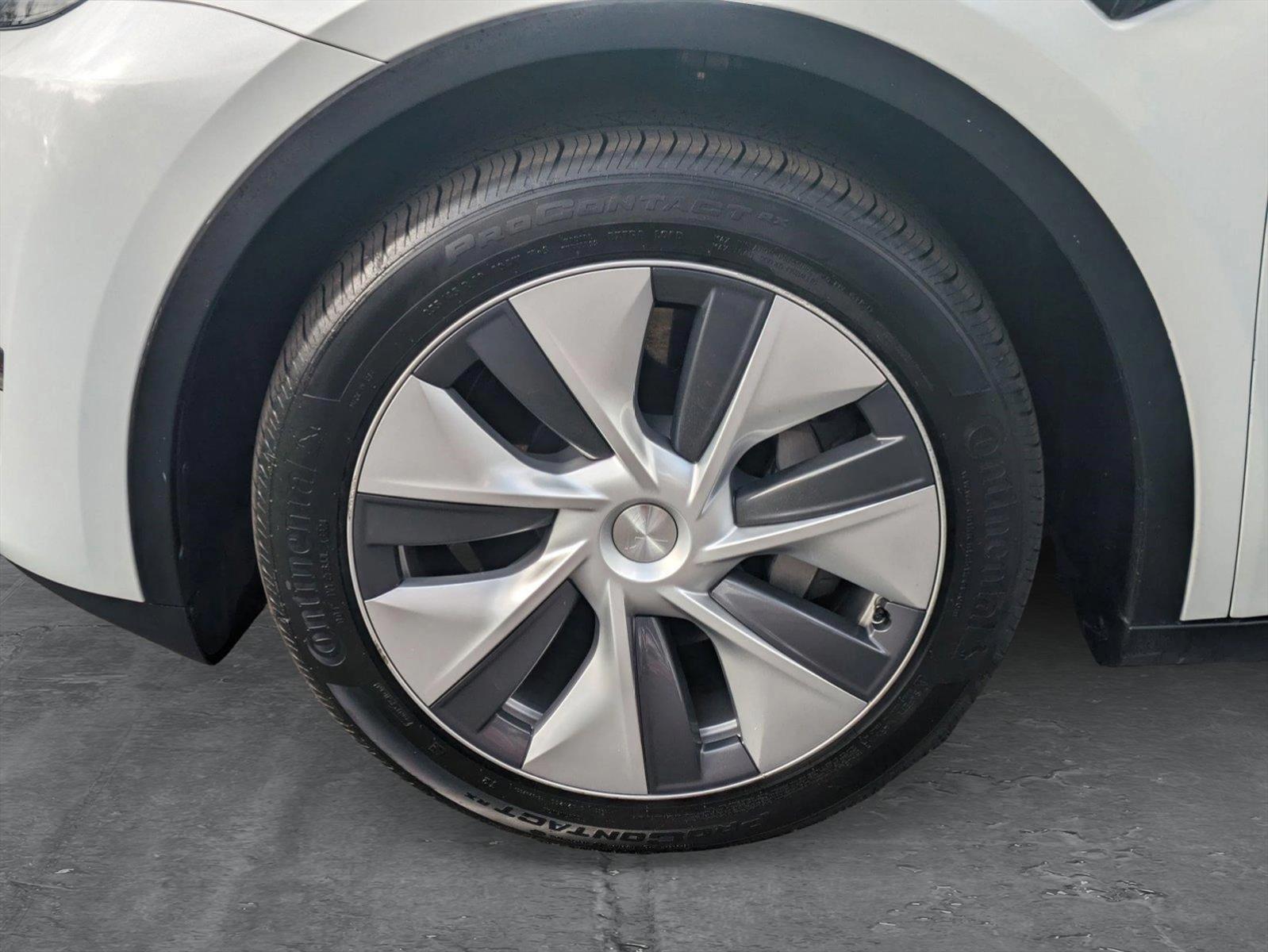 2023 Tesla Model Y Vehicle Photo in GREENACRES, FL 33463-3207