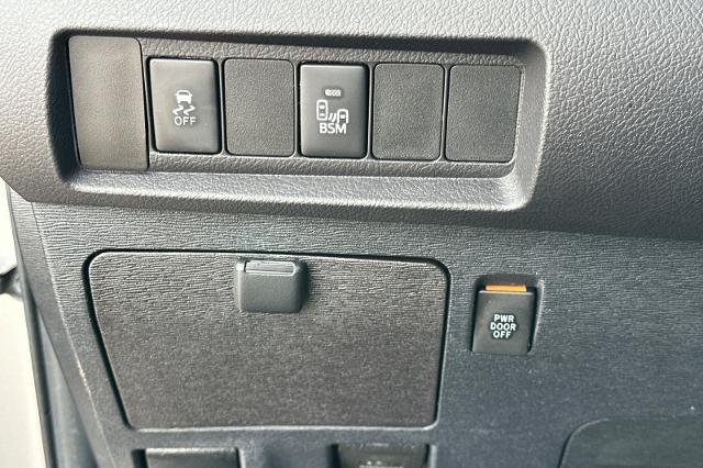 2017 Toyota Sienna Vehicle Photo in SPOKANE, WA 99202-2191