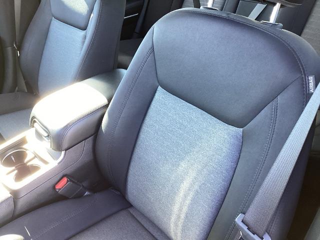 2022 Chrysler 300 Vehicle Photo in Gardner, MA 01440