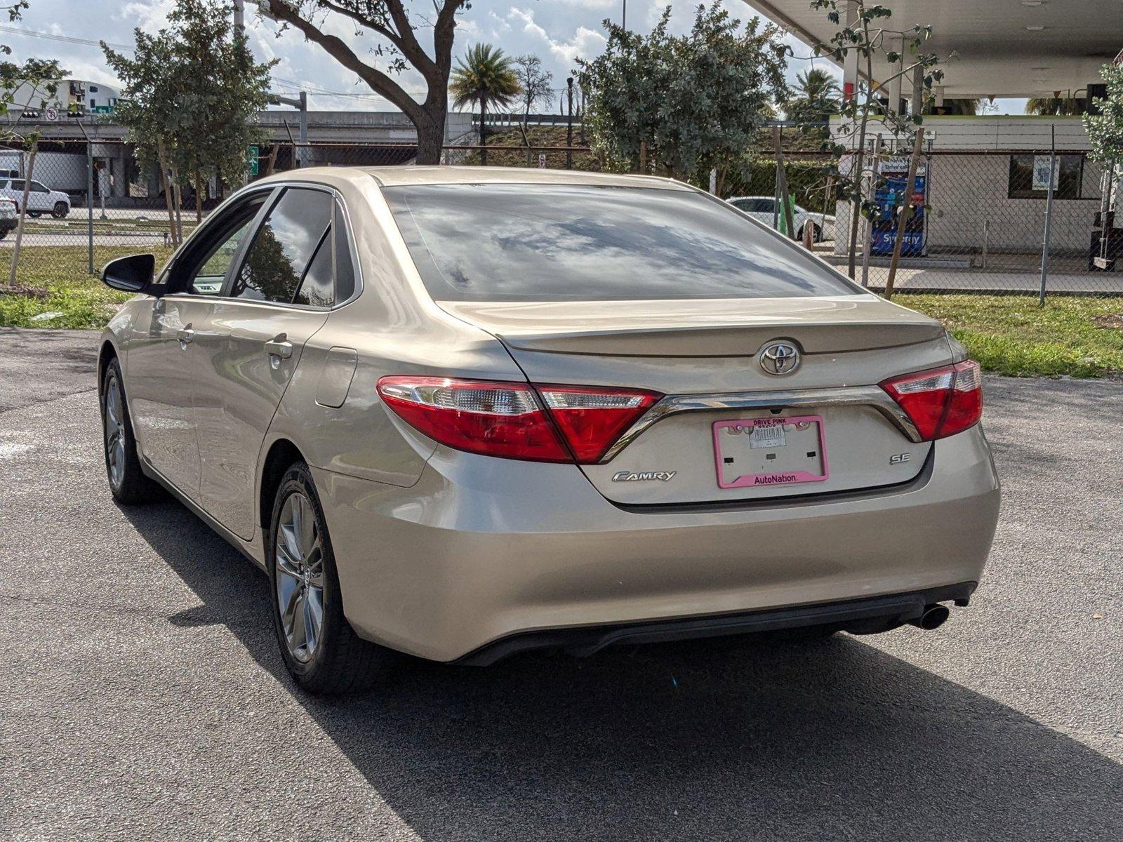 2016 Toyota Camry Vehicle Photo in Davie, FL 33331