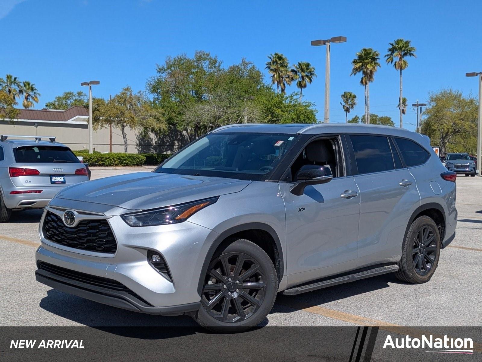 2023 Toyota Highlander Vehicle Photo in Clearwater, FL 33765