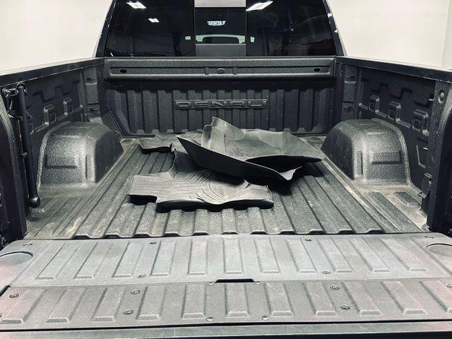 2023 GMC Sierra 1500 Vehicle Photo in MEDINA, OH 44256-9631