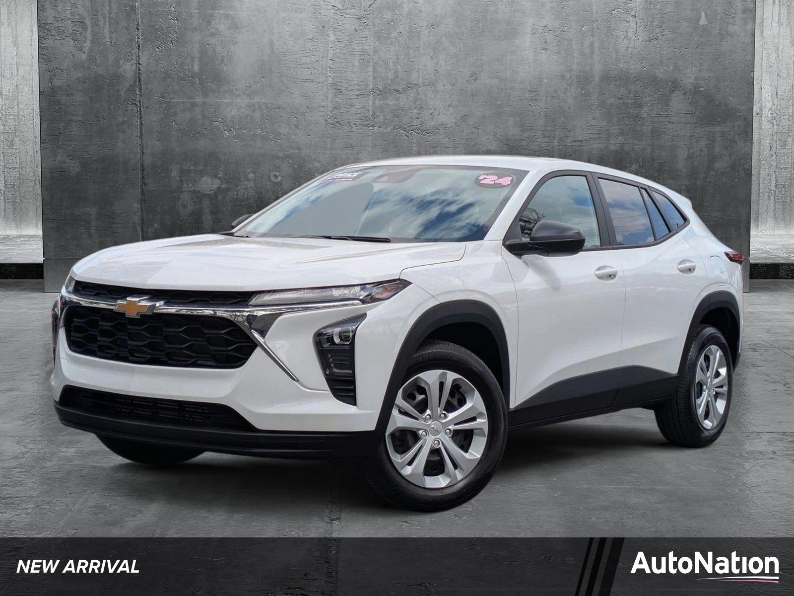 2024 Chevrolet Trax Vehicle Photo in GREENACRES, FL 33463-3207