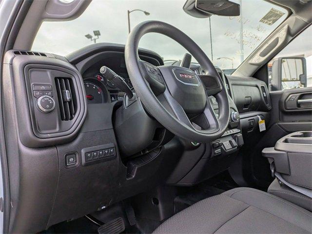 2025 GMC Sierra 3500 HD Chassis Cab Vehicle Photo in PASADENA, CA 91107-3803