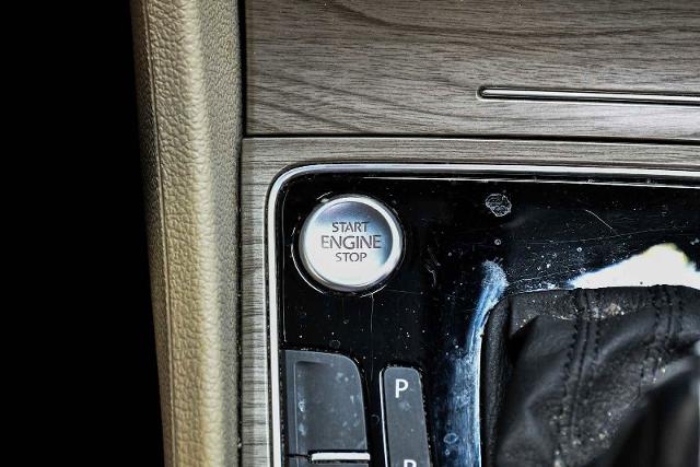 2016 Volkswagen Passat Vehicle Photo in DALLAS, TX 75235