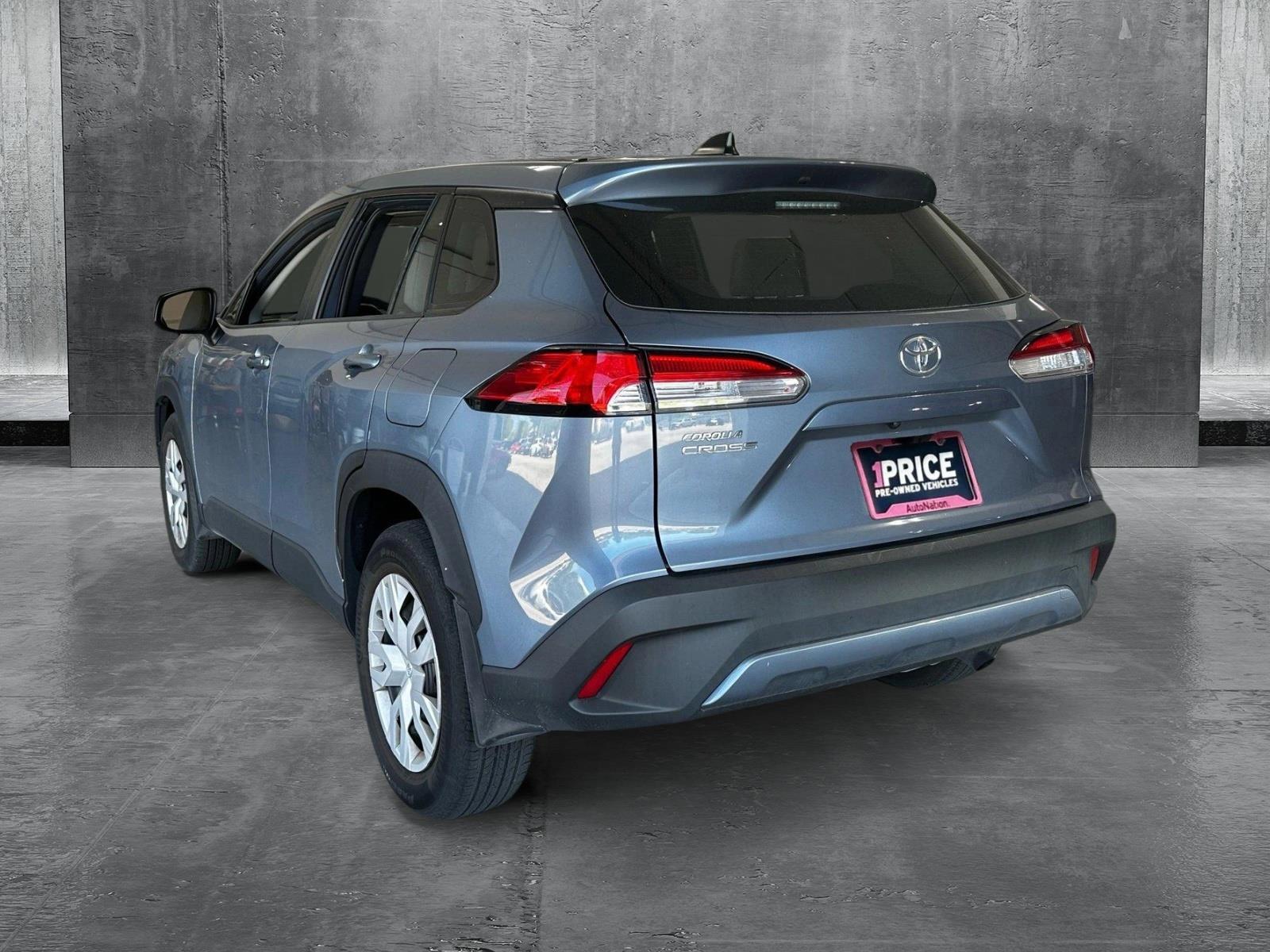 2022 Toyota Corolla Cross Vehicle Photo in Hollywood, FL 33021