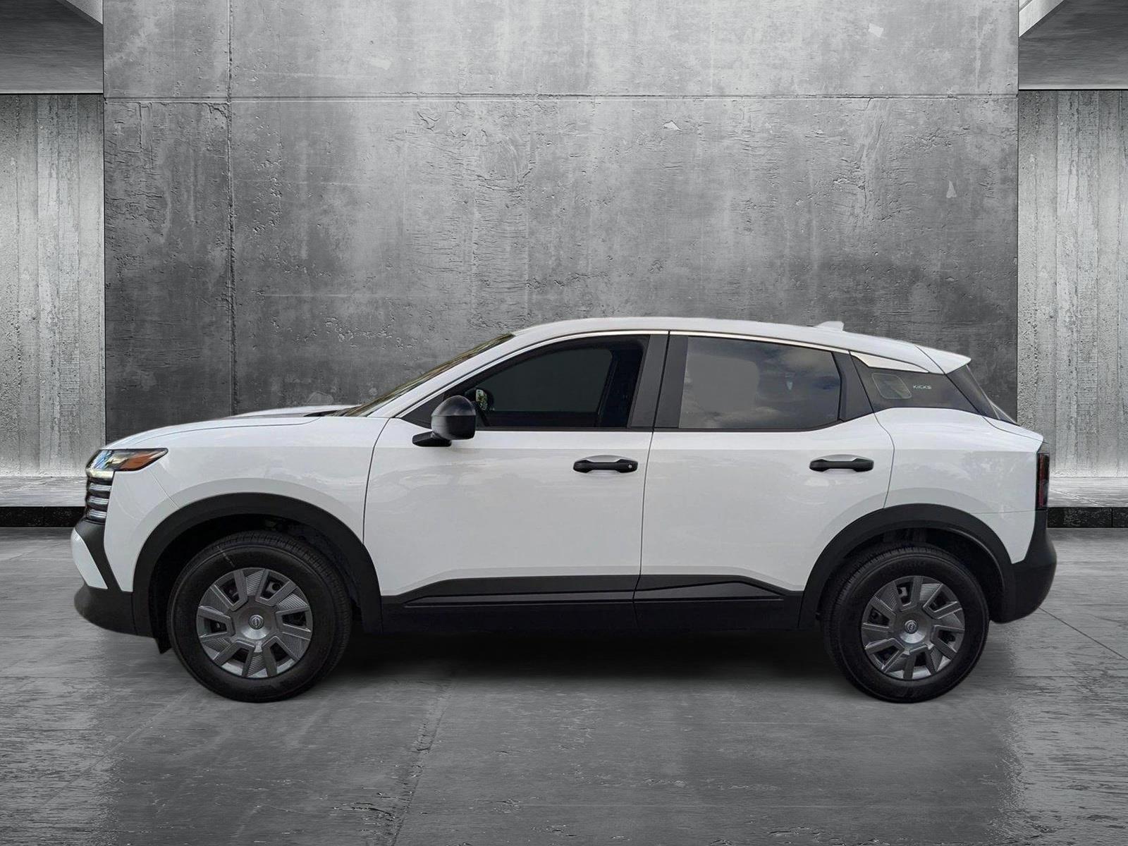 2025 Nissan Kicks Vehicle Photo in Miami, FL 33135