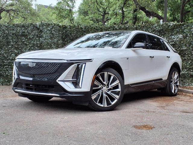 2025 Cadillac LYRIQ Vehicle Photo in San Antonio, TX 78230-1001