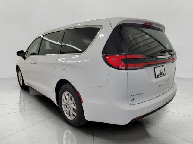 2023 Chrysler Pacifica Vehicle Photo in Oshkosh, WI 54901