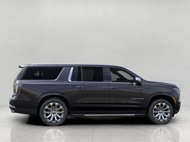 2025 Chevrolet Suburban Vehicle Photo in NEENAH, WI 54956-2243