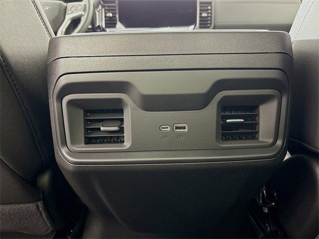 2025 Chevrolet Silverado 2500 HD Vehicle Photo in PUYALLUP, WA 98371-4149