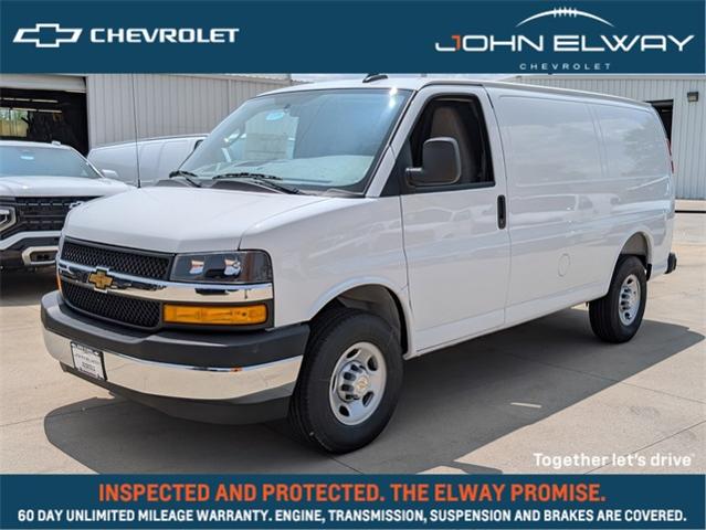 2025 Chevrolet Silverado 3500 HD CC Vehicle Photo in ENGLEWOOD, CO 80113-6708
