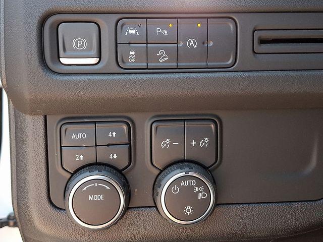 2023 Chevrolet Suburban Vehicle Photo in DANBURY, CT 06810-5034
