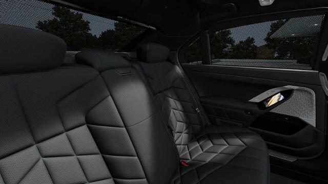 2025 BMW 760i xDrive Vehicle Photo in GRAPEVINE, TX 76051