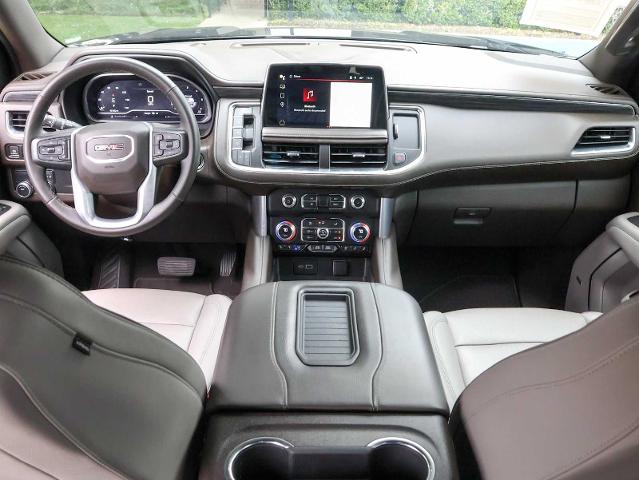 2023 GMC Yukon XL Vehicle Photo in Dallas, TX 75209