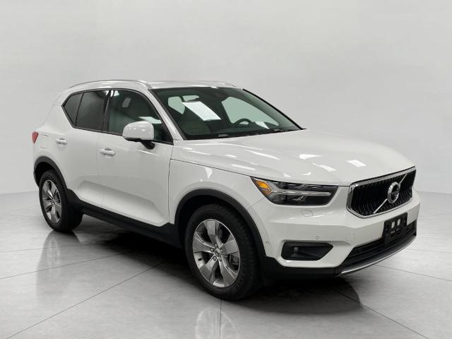 2019 Volvo XC40 Vehicle Photo in Appleton, WI 54913