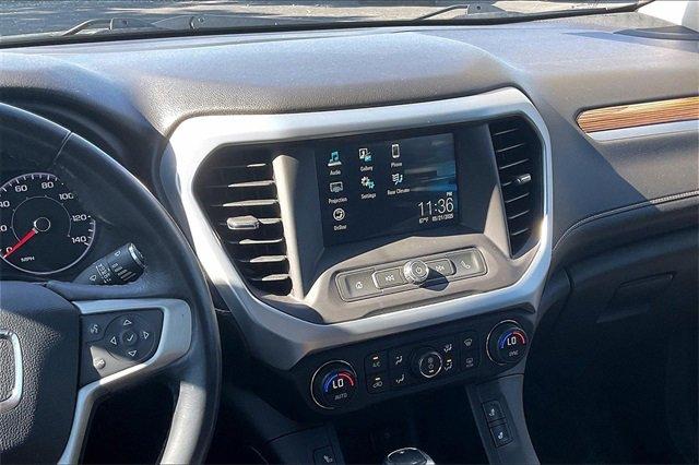 2017 GMC Acadia Vehicle Photo in INDEPENDENCE, MO 64055-1314