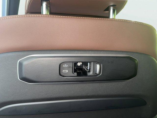 2025 BMW X5 M60i Vehicle Photo in LEOMINSTER, MA 01453-2952