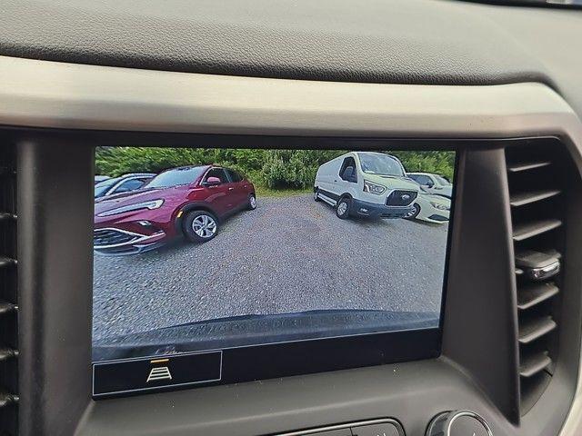 2023 GMC Acadia Vehicle Photo in Pleasant Hills, PA 15236