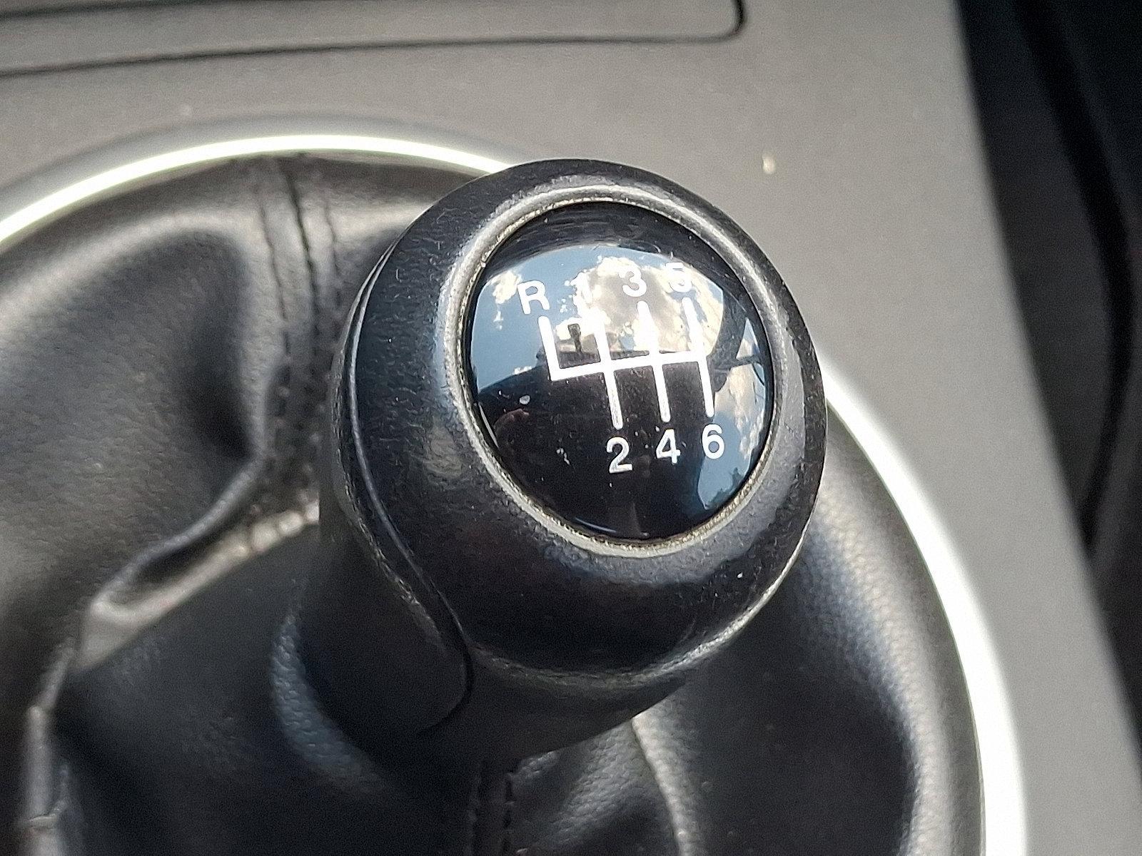 2006 Mazda MX-5 Miata Vehicle Photo in Harrisburg, PA 17111