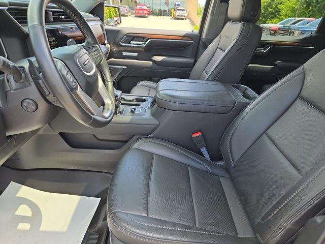 2024 GMC Sierra 1500 Vehicle Photo in Pleasant Hills, PA 15236