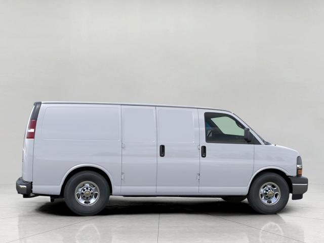 2025 Chevrolet Express Cargo 2500 Vehicle Photo in MANITOWOC, WI 54220-5838