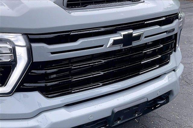 2024 Chevrolet Silverado 2500 HD Vehicle Photo in INDEPENDENCE, MO 64055-1314