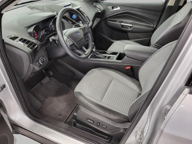 2017 Ford Escape Vehicle Photo in Neenah, WI 54956