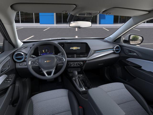 2025 Chevrolet Trax Vehicle Photo in Roslyn, NY 11576