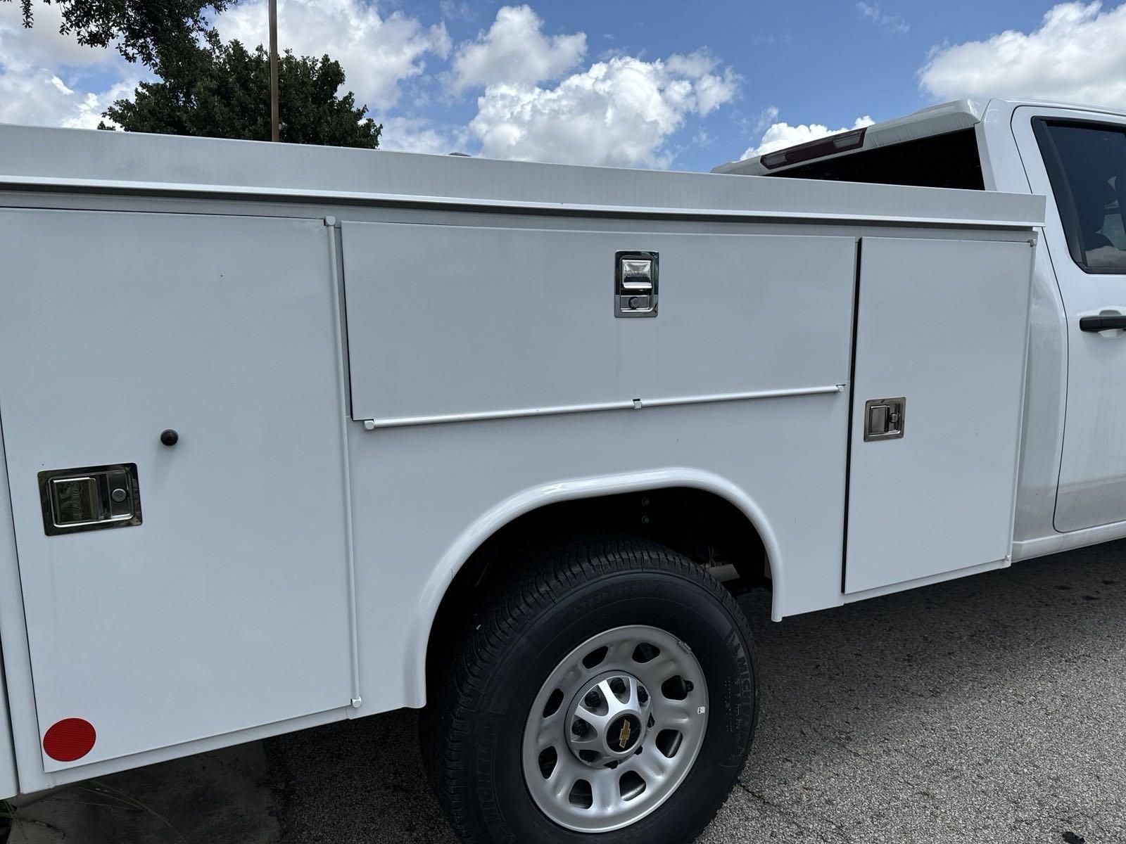 2024 Chevrolet Silverado 3500 HD Vehicle Photo in GEORGETOWN, TX 78626-7508