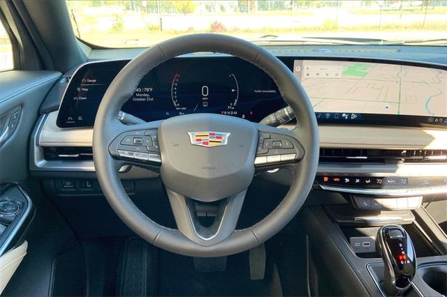 2024 Cadillac XT4 Vehicle Photo in KANSAS CITY, MO 64114-4545