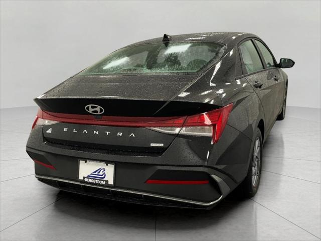 2025 Hyundai ELANTRA Hybrid Vehicle Photo in Appleton, WI 54913