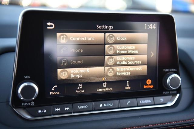 2025 Nissan Rogue Vehicle Photo in Ballwin, MO 63011