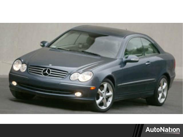 2005 Mercedes-Benz CLK-Class Vehicle Photo in GREENACRES, FL 33463-3207