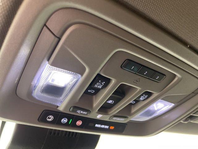 2024 Chevrolet Silverado 1500 Vehicle Photo in PHOENIX, AZ 85014-3381