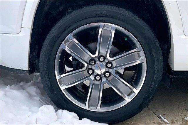 2017 GMC Acadia Vehicle Photo in KANSAS CITY, MO 64114-4502